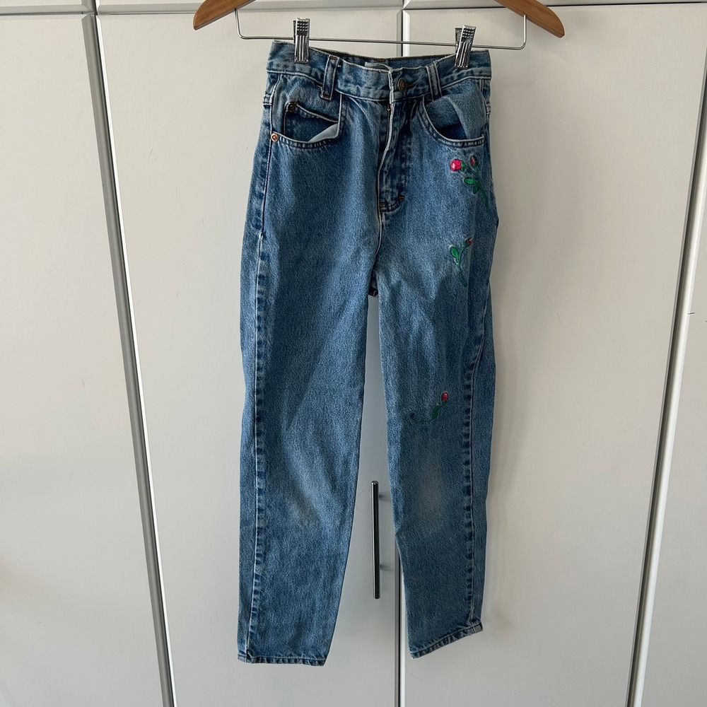 Michael G Vintage Floral Rose Embroidered Mom Jeans Medium Wash Blue Size 10